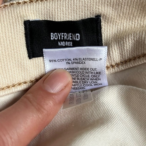 NWT Express Khaki Cream Mid Rise Boyfriend Cropped Denim Jeans Casual Spring 18 - Picture 2 of 7